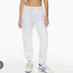 Aritzia Cozy Fleece Boyfriend Jogger Heather Cloud White